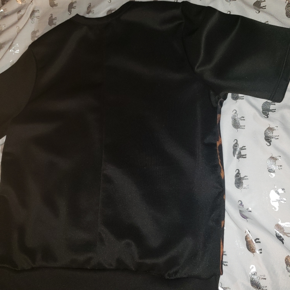 Shirt - Picture 2 of 2
